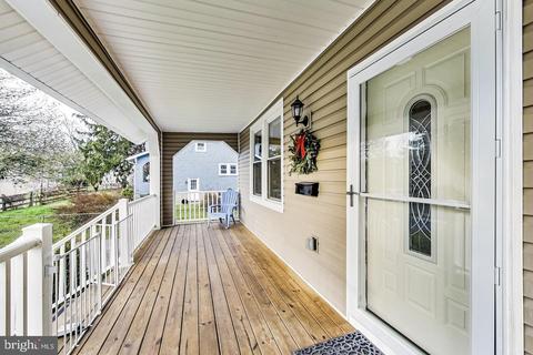 6303 Mayflower Rd, Baltimore, MD 21212 photo 3