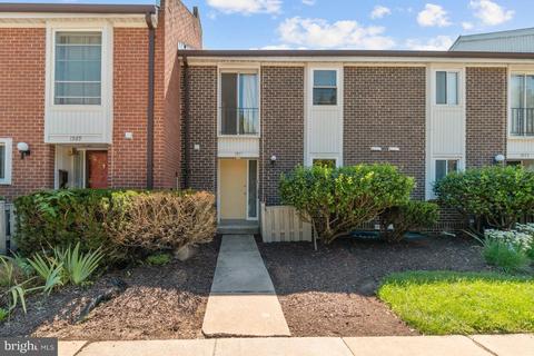1971 Greenberry Rd, Baltimore, MD 21209 photo 1