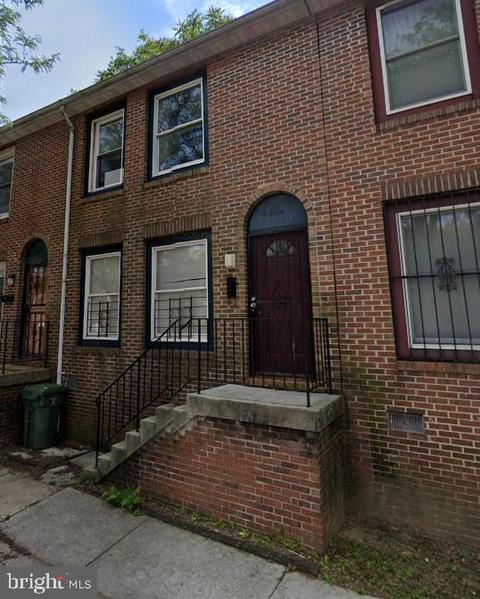 2008 Brunt St, Baltimore, MD 21217 photo 1