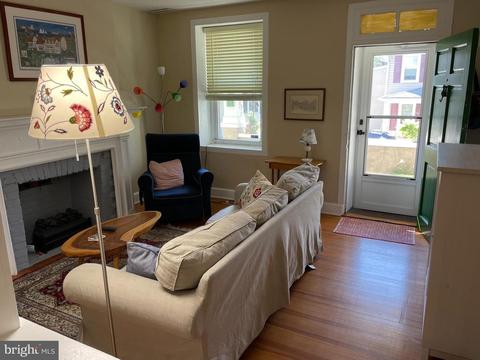 3645 Ash St, Baltimore, MD 21211 photo 9