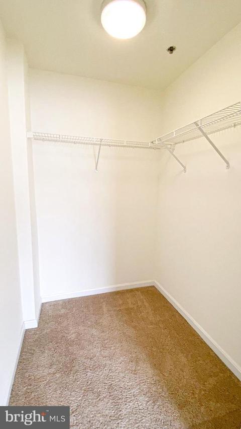 2702 Lighthouse Pt E #713, Baltimore, MD 21224 photo 17