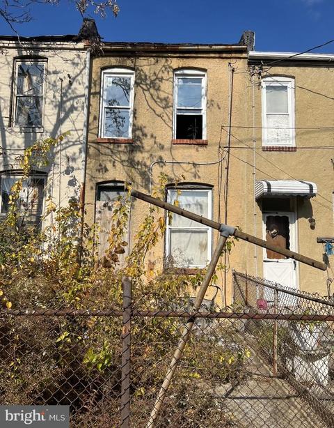 1911 Herbert St, Baltimore, MD 21217 photo 1