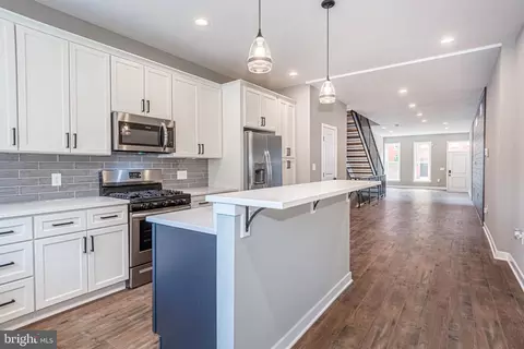 821 Harlem Ave, Baltimore, MD 21201 photo 13