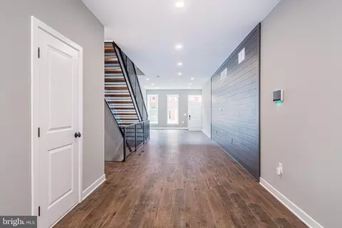 821 Harlem Ave, Baltimore, MD 21201 photo 8