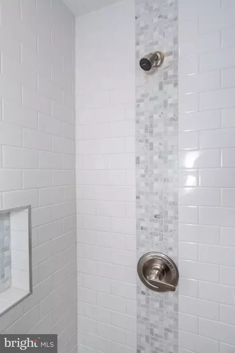 821 Harlem Ave, Baltimore, MD 21201 photo 24