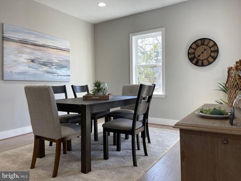 2206 Chilham Rd, Baltimore, MD 21209 photo 6