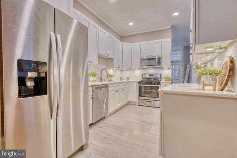 2202 E Fairmount Ave, Baltimore, MD 21231 photo 12