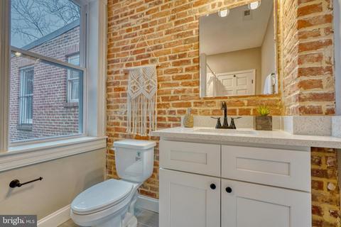 2202 E Fairmount Ave, Baltimore, MD 21231 photo 29