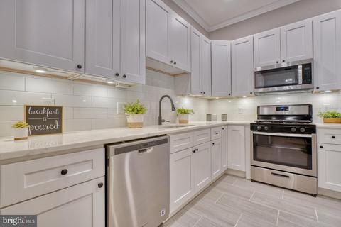 2202 E Fairmount Ave, Baltimore, MD 21231 photo 13
