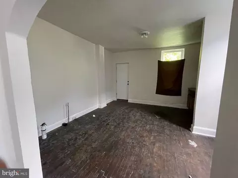230 Collins Ave, Baltimore, MD 21229 photo 5
