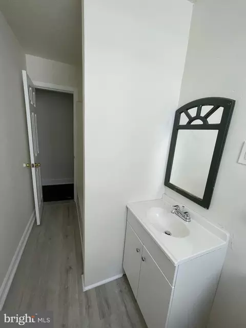 230 Collins Ave, Baltimore, MD 21229 photo 8