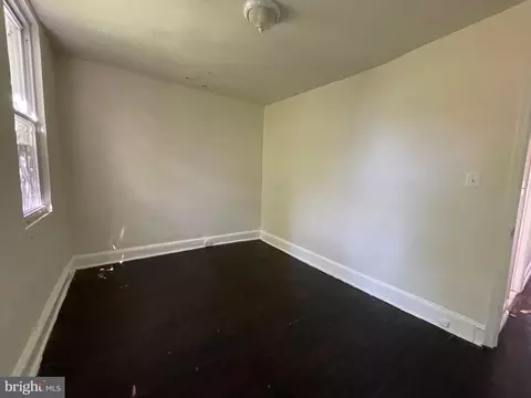 230 Collins Ave, Baltimore, MD 21229 photo 12