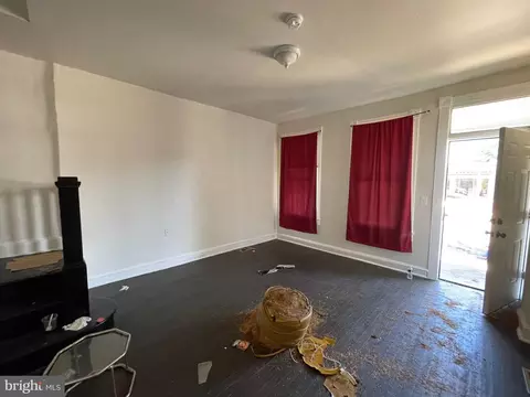 230 Collins Ave, Baltimore, MD 21229 photo 3