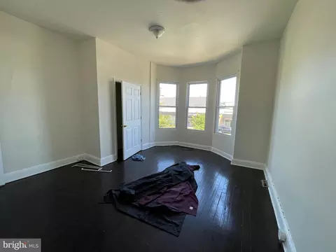 230 Collins Ave, Baltimore, MD 21229 photo 9