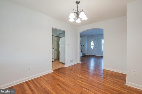 632 Brisbane Rd, Baltimore, MD 21229 photo 9