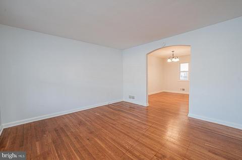 632 Brisbane Rd, Baltimore, MD 21229 photo 8