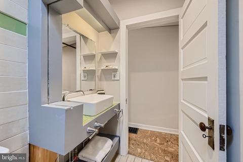 211 E Heath St, Baltimore, MD 21230 photo 20