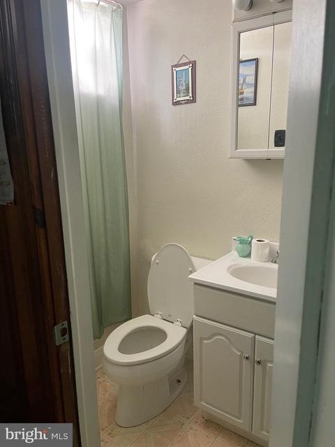 1627 Heathfield Rd, Baltimore, MD 21239 photo 7