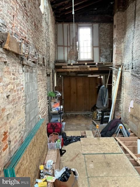 456 E Cross St, Baltimore, MD 21230 photo 6