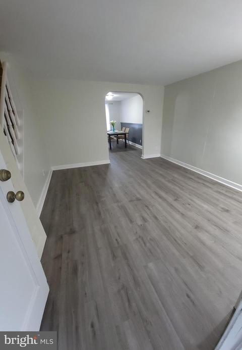 3660 Greenvale Rd, Baltimore, MD 21229 photo 7