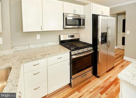 1821 E Lombard St, Baltimore, MD 21231 photo 1