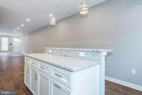 847 Harlem Ave, Baltimore, MD 21201 photo 16