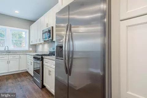 847 Harlem Ave, Baltimore, MD 21201 photo 13