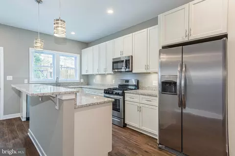 847 Harlem Ave, Baltimore, MD 21201 photo 12