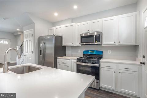604 Springfield Ave, Baltimore, MD 21212 photo 1