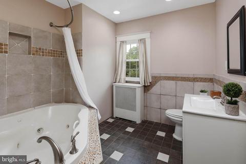 1 Mallow Hill Rd, Baltimore, MD 21229 photo 27