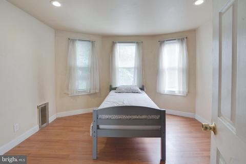 608 Venable Ave, Baltimore, MD 21218 photo 8