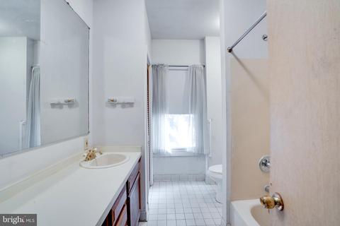 608 Venable Ave, Baltimore, MD 21218 photo 11