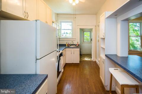 823 W 33rd St, Baltimore, MD 21211 photo 12