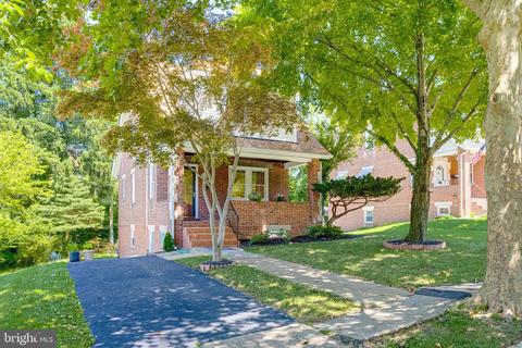 2502 E Strathmore Ave, Baltimore, MD 21214 photo 2