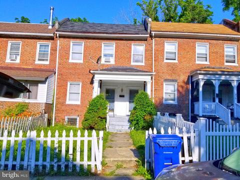 426 Rosecroft Ter, Baltimore, MD 21229 photo 1