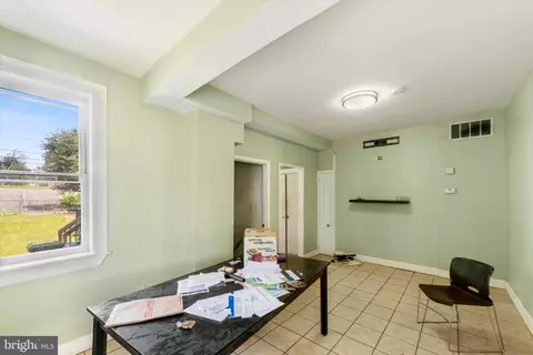 3028 Walbrook Ave, Baltimore, MD 21216 photo 7