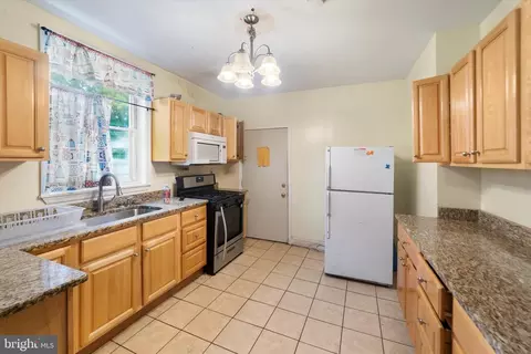3028 Walbrook Ave, Baltimore, MD 21216 photo 10
