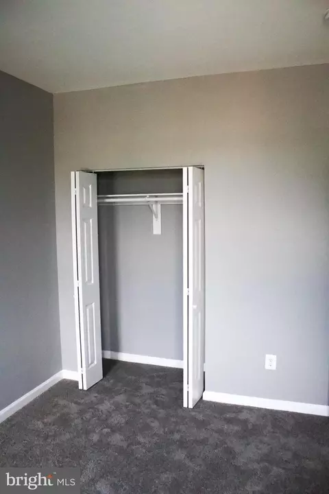 1611 E 32nd St, Baltimore, MD 21218 photo 9