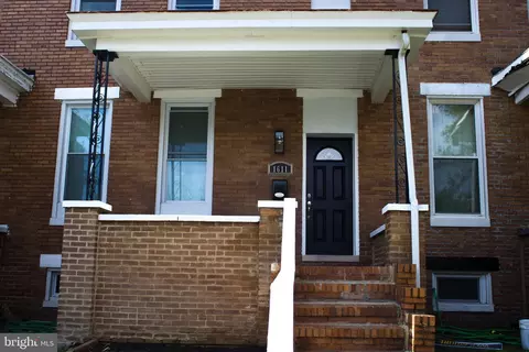 1611 E 32nd St, Baltimore, MD 21218 photo 2