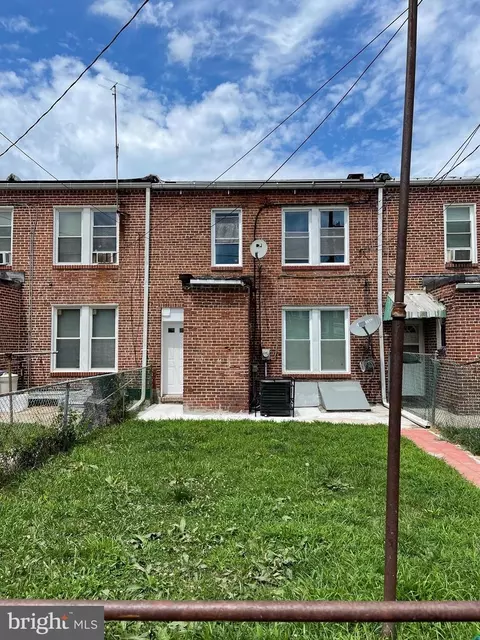 1611 E 32nd St, Baltimore, MD 21218 photo 25