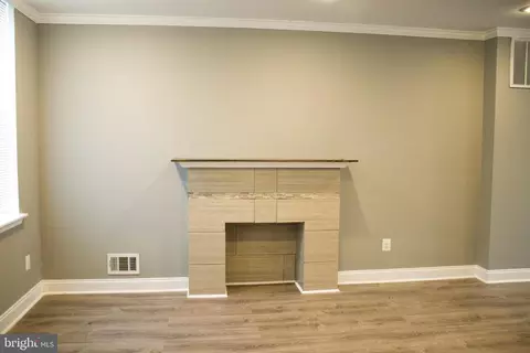 1611 E 32nd St, Baltimore, MD 21218 photo 3