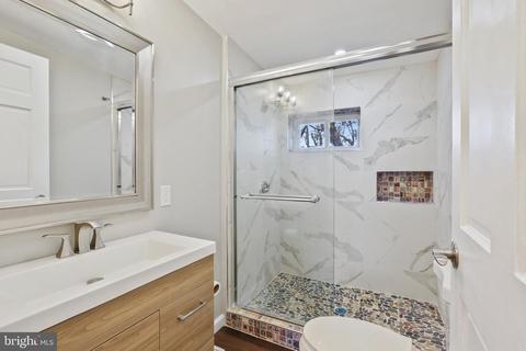 634 Wyeth St, Baltimore, MD 21230 photo 17