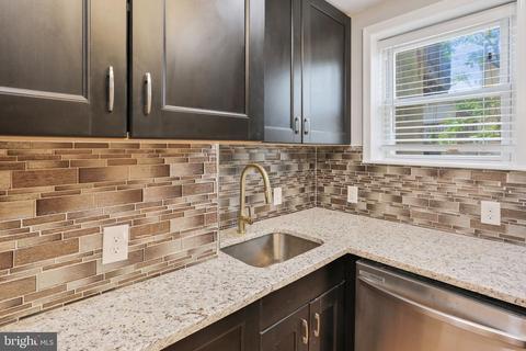 634 Wyeth St, Baltimore, MD 21230 photo 10