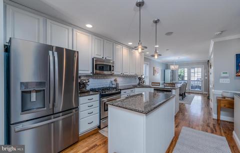1111 S Decker Ave, Baltimore, MD 21224 photo 2