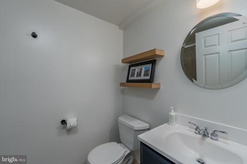 1111 S Decker Ave, Baltimore, MD 21224 photo 38
