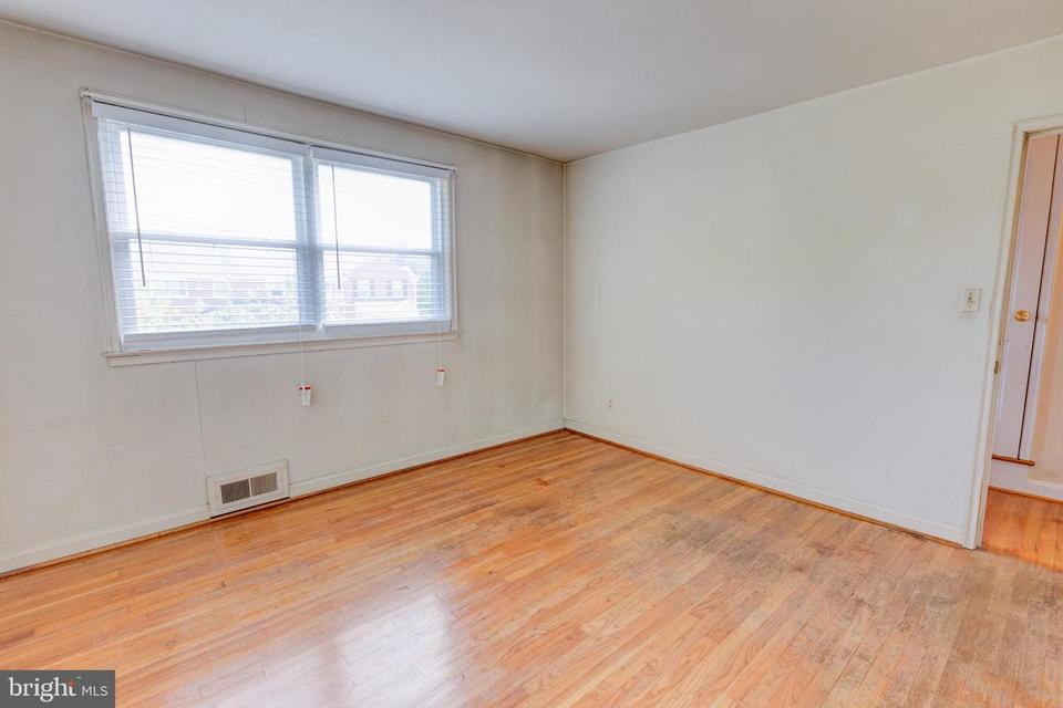  1909 Winford Rd, Baltimore, MD 21239 photo 14