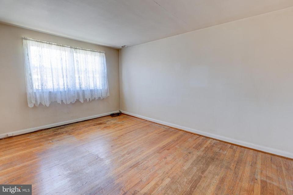  1909 Winford Rd, Baltimore, MD 21239 photo 11