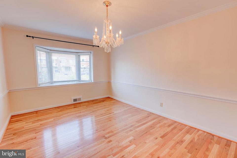  1909 Winford Rd, Baltimore, MD 21239 photo 5