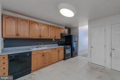 3410 Noble St, Baltimore, MD 21224 photo 4