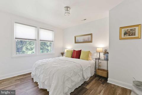518 Random Rd, Baltimore, MD 21229 photo 23
